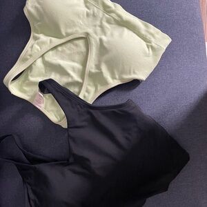 2 Perfomance bras Sz S